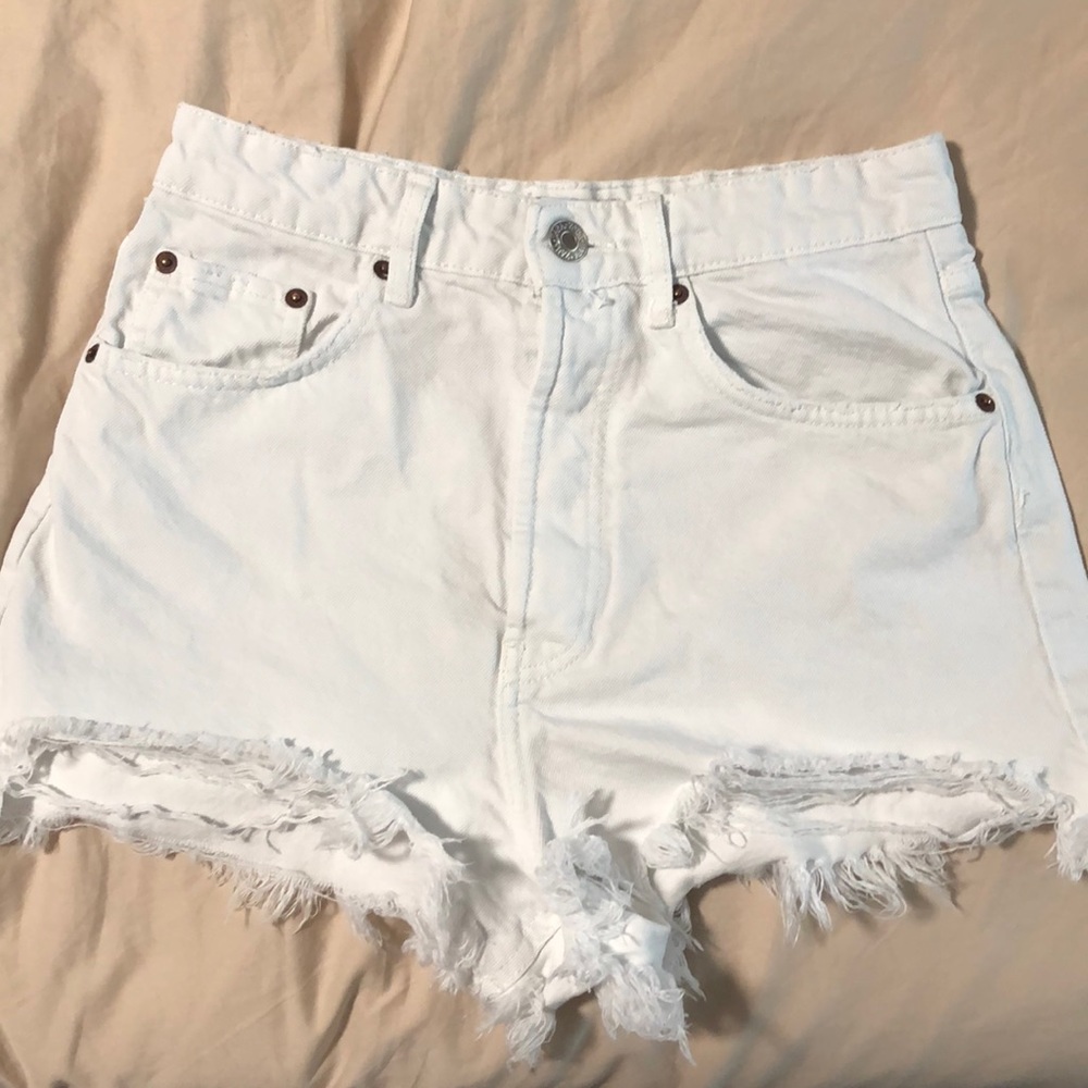 White High Waisted Zara Shorts